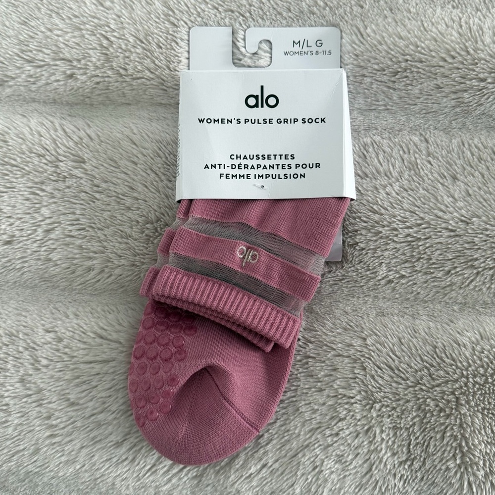 Women's Pink Grip Socks